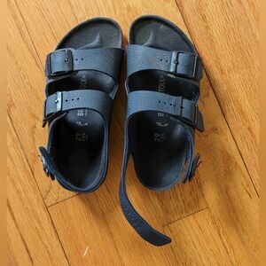 Birkenstock Milano Kids, size 11 / 29